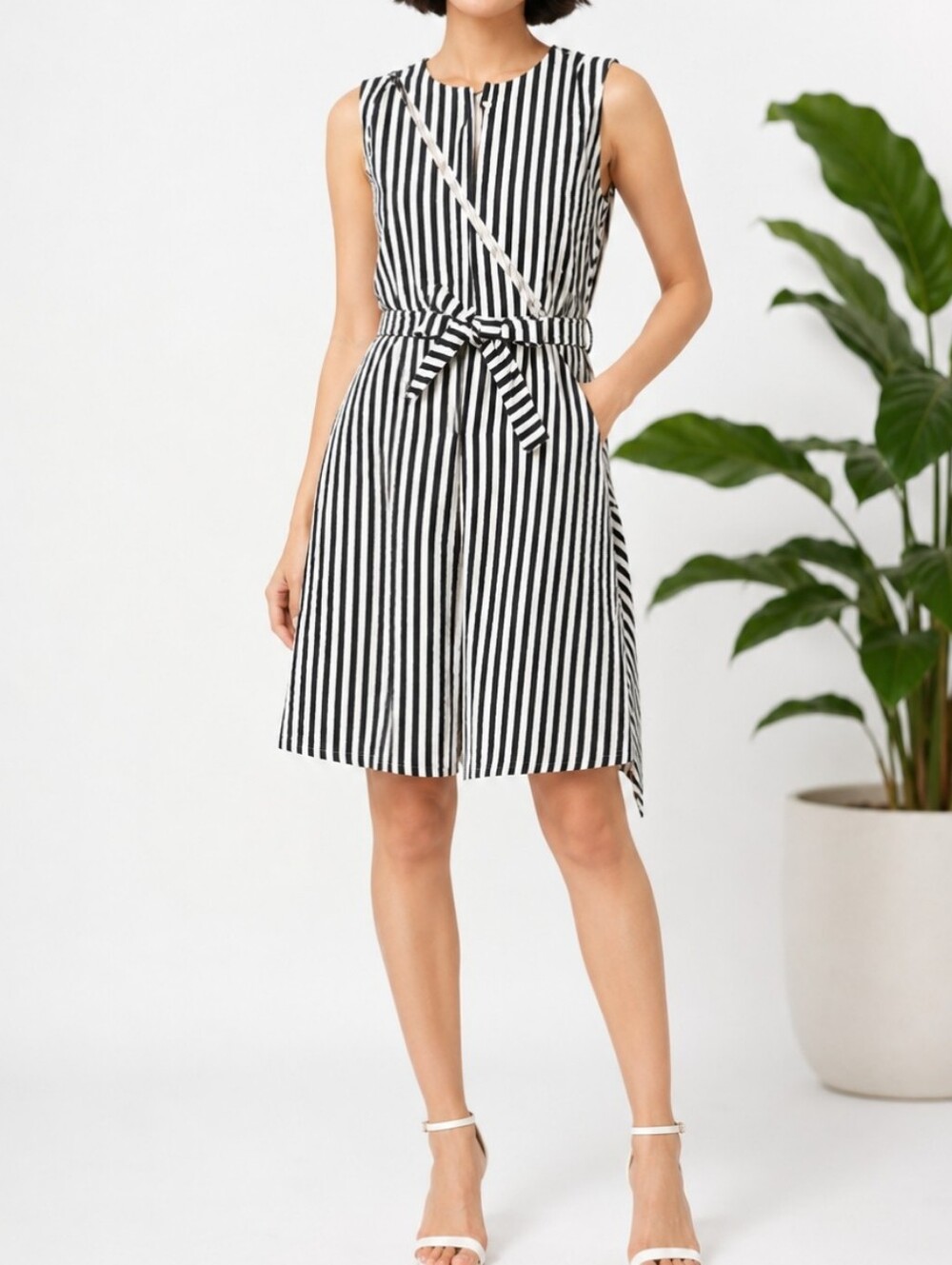 Marella Black White Vertical Stripe Tie Waist Elegant Style Career to Weeknd